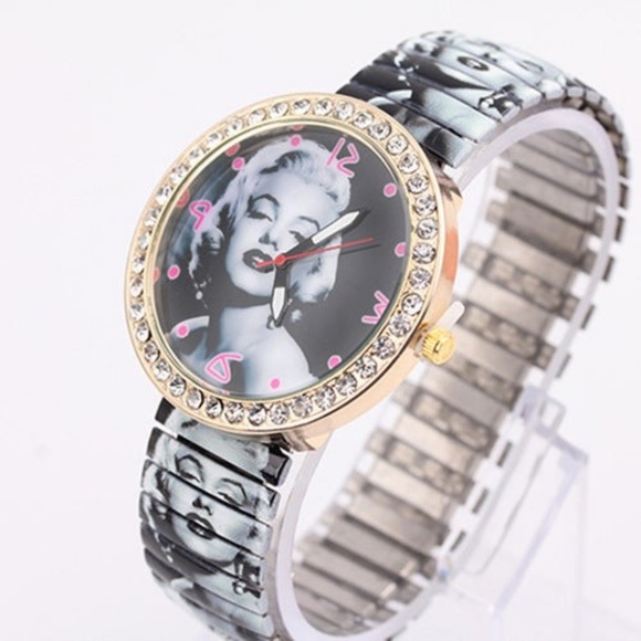 Beautiful Marilyn Monroe Crystal Watch - Picture 3 of 5